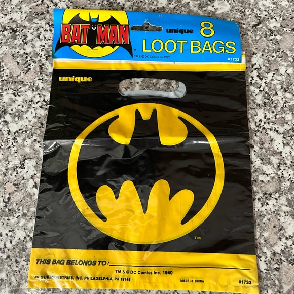 Batman bundle of party items - Picture 2 of 7